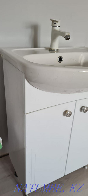 Шкаф и раковина в комплекте  - изображение 3