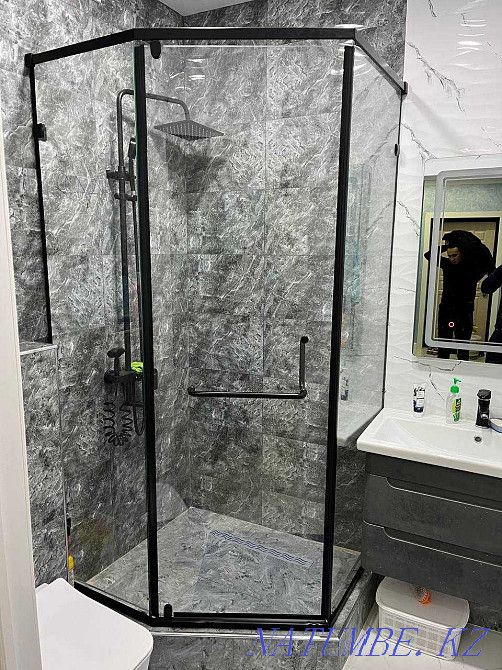 Душ кабинасы, лифт бөлімі, ваннаға арналған экран, айна  - изображение 4