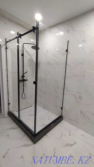 Душ кабинасы, лифт бөлімі, ваннаға арналған экран, айна  - изображение 1