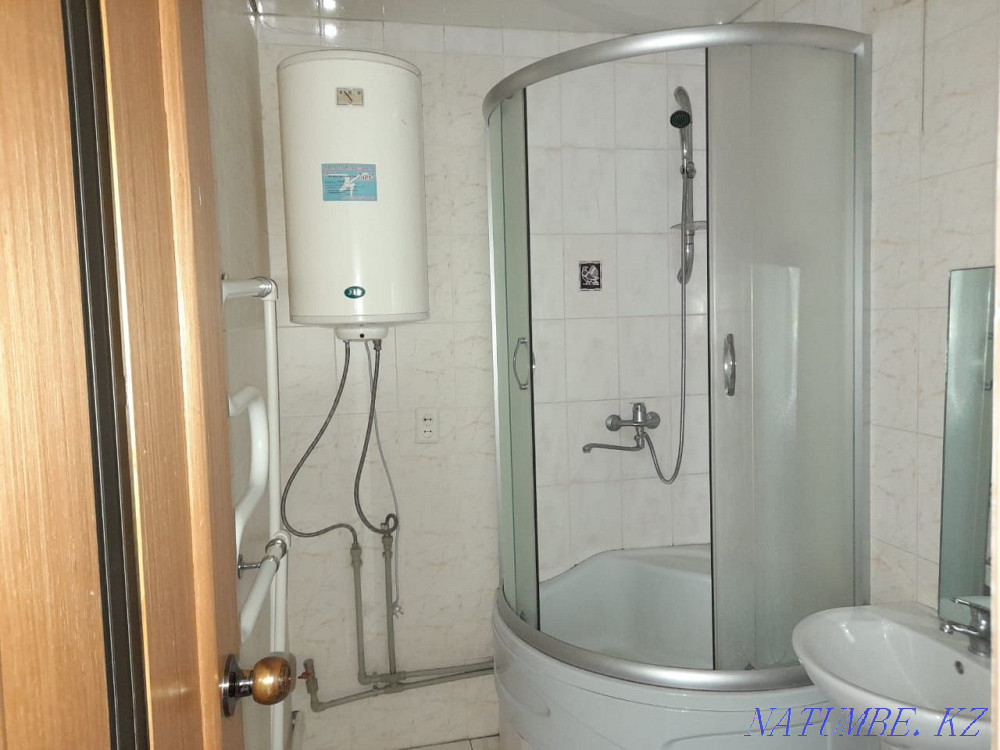 Selling a shower Semey - photo 1