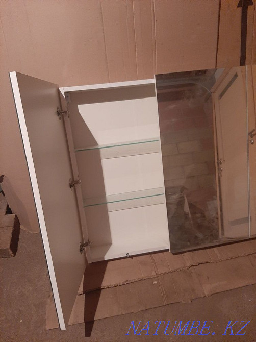 Ваннаның бұрышы 150 см, ванна бөлмесінің айнасы  - изображение 5