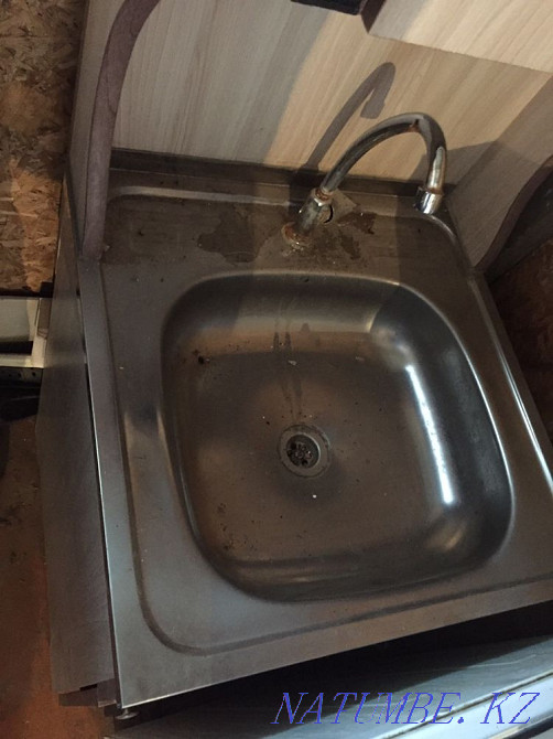 Wash basin  - photo 2