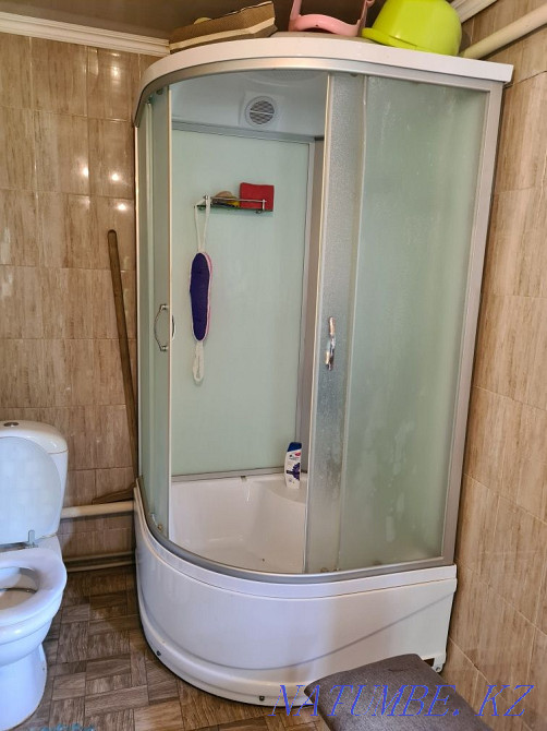 I am selling a shower stall in excellent condition, I took it from scratch Almaty - photo 6