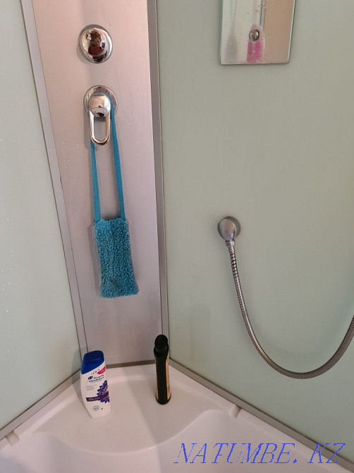 I am selling a shower stall in excellent condition, I took it from scratch Almaty - photo 3