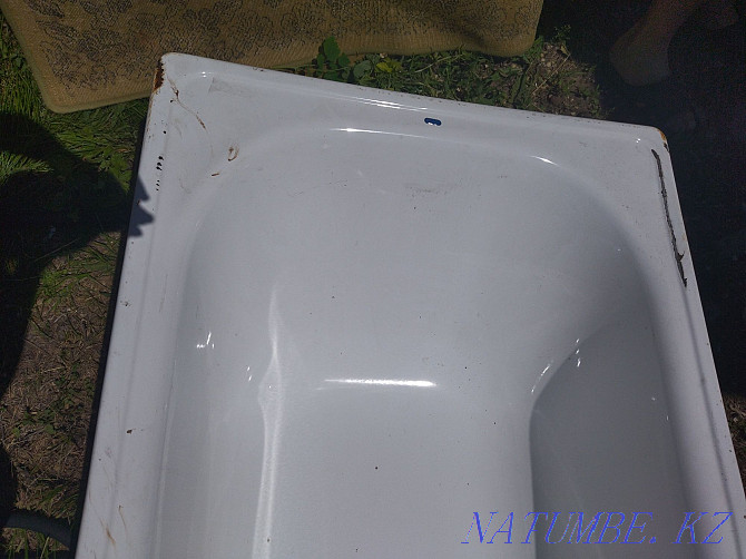 Selling bathtubs. . Oral - photo 2