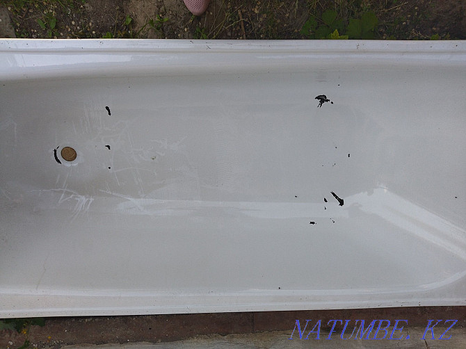 Selling bathtubs. . Oral - photo 1