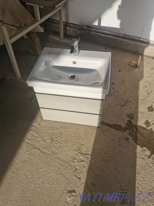 Sink with nightstand Almaty - photo 1