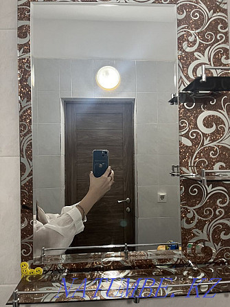 Зеркало(б/у) ванное зеркало новая Шымкент - изображение 1