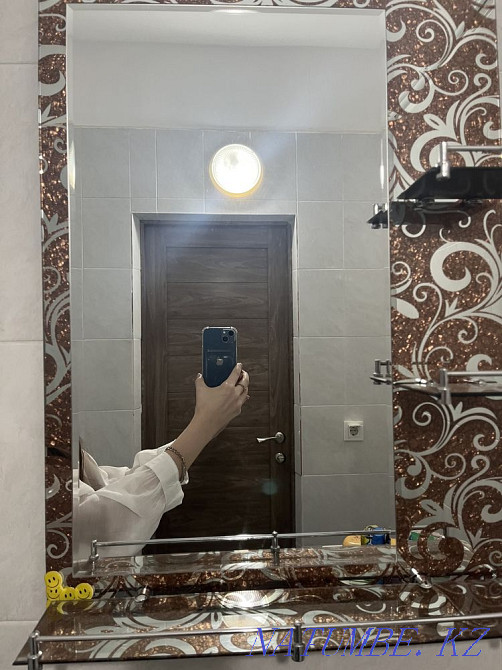 Mirror(used) bathroom mirror new Shymkent - photo 1