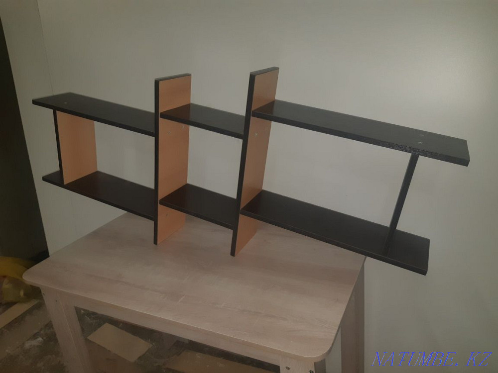 Полочки и стол кухонный Темиртау - изображение 1