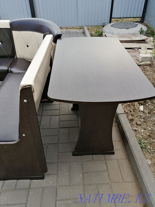 Продам уголок, состояние нормальное Актобе - изображение 4