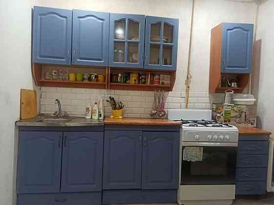 Кухонный гарнитур, матовое покрытие в хорошем состоянии  Хромтау 