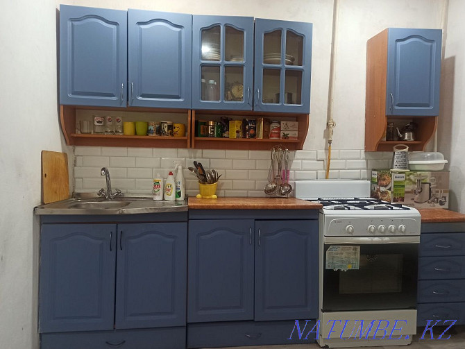 Кухонный гарнитур, матовое покрытие в хорошем состоянии Хромтау - изображение 1