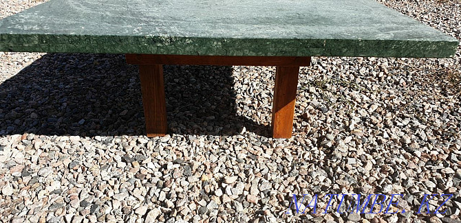 Marble table with short legs Бесагаш - photo 1