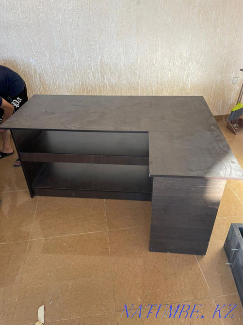 Үстел қою қоңыр Жумыскер - изображение 1