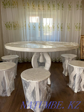 Sell table and chairs Kostanay - photo 1