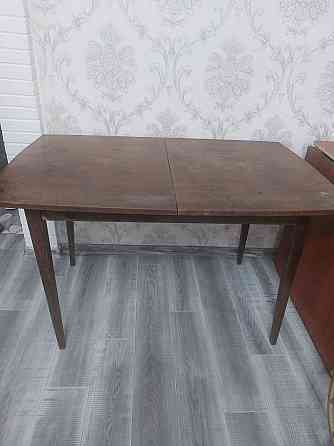 Продам стол деревянный Талдыкорган