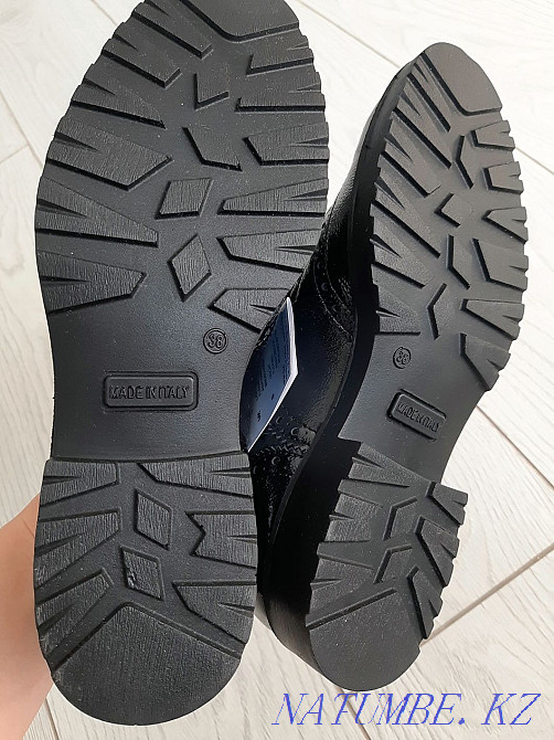 Новые туфли Оксфорды 38 размер. Оригинал Астана - изображение 2