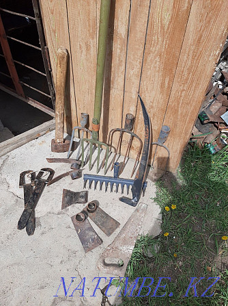 garden tools  - photo 3