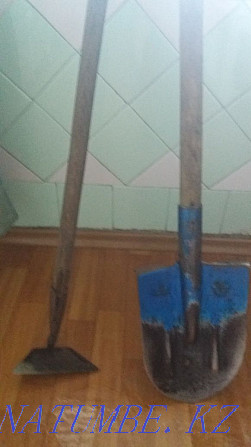 Продам садовый инвентарь- тяпку, лопату штыковую, совктвую лопату - со Павлодар - изображение 1
