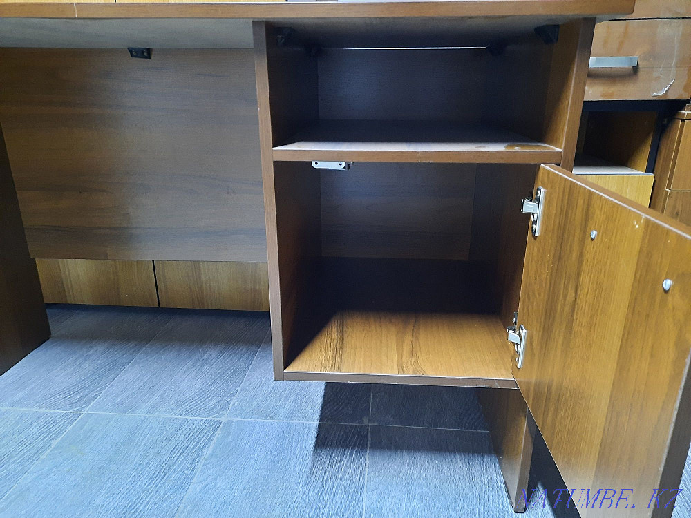 Office tables and chairs Черкасск - photo 1