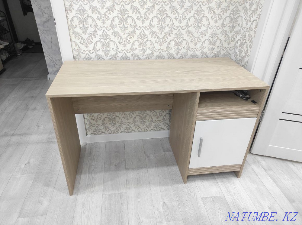 URGENT sell table Oral - photo 1