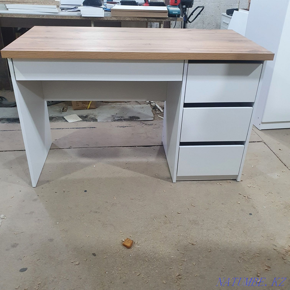 Tables are computer, written, workers. Almaty - photo 3