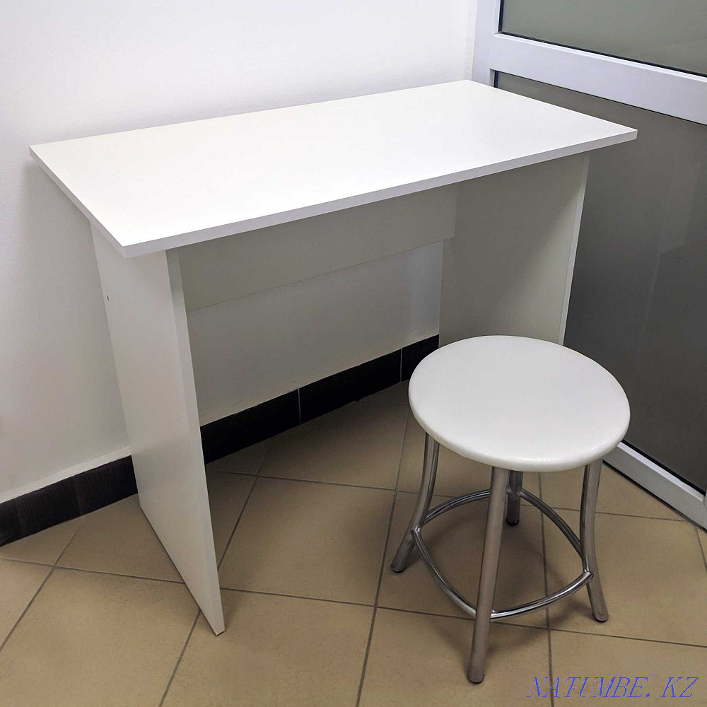 Desks, work tables, computer tables Almaty - photo 1