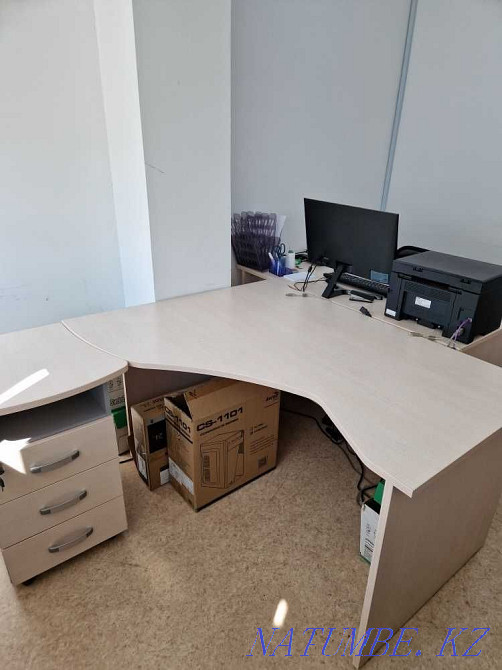 Кеңсе үстелдері мен шкафтар  Астана - изображение 2