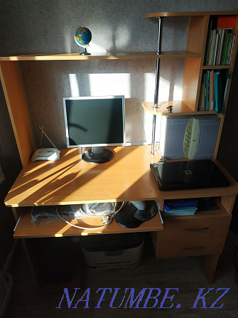Продам стол для компьютера Караганда - изображение 1