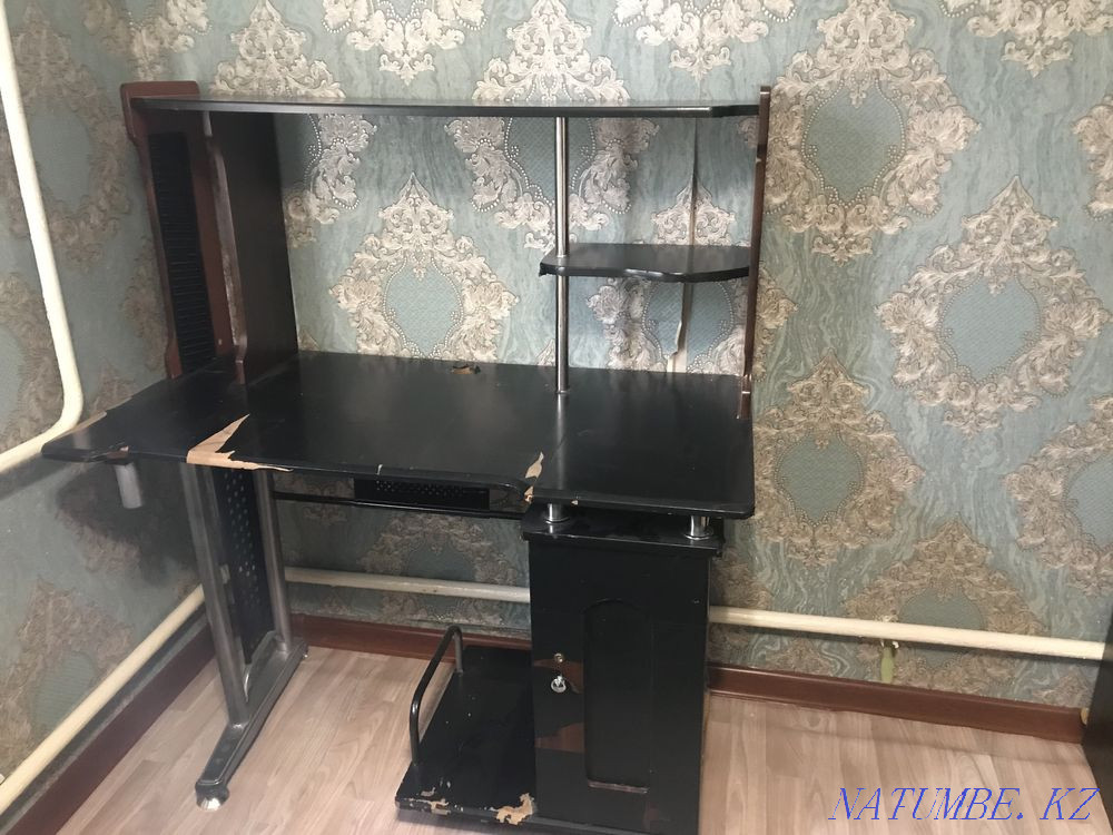 Компьютерный стол Енбек - изображение 5