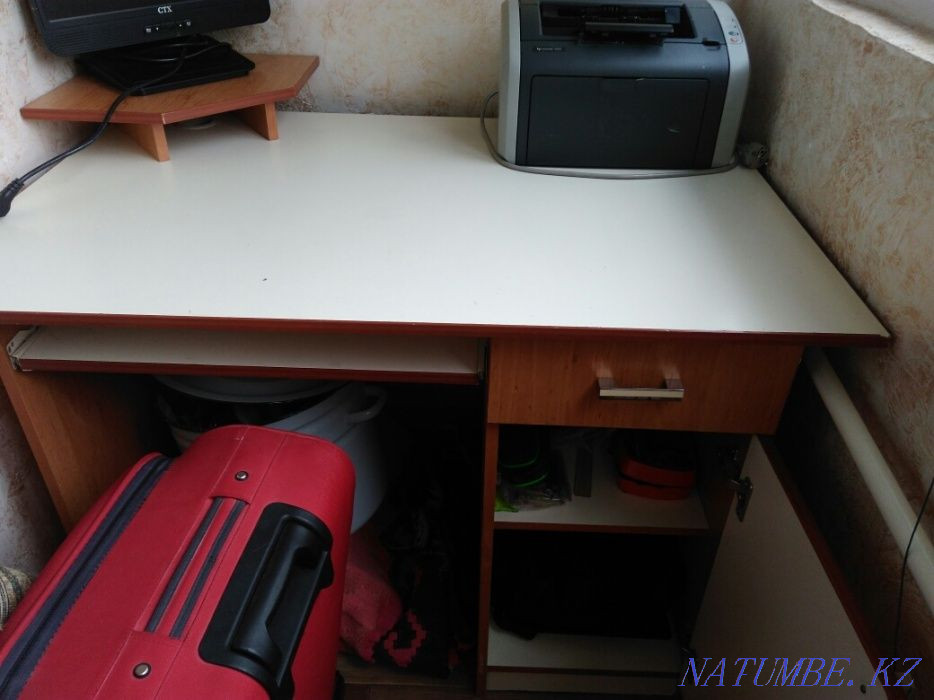 Computer table and shelves Almaty - photo 1