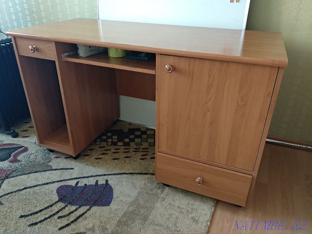 Стол письменный, компьютерный Алматы - изображение 2