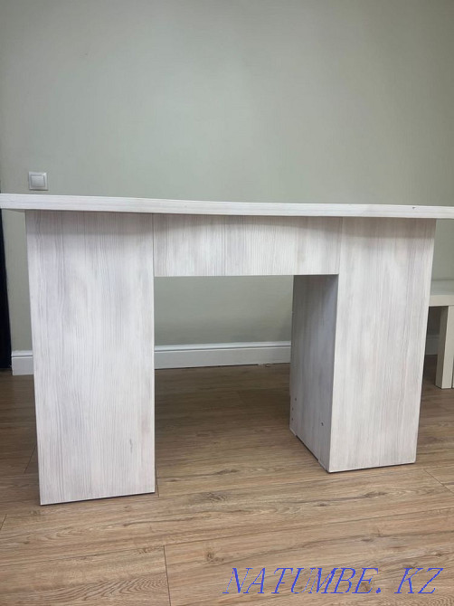 Manicure table Astana - photo 2