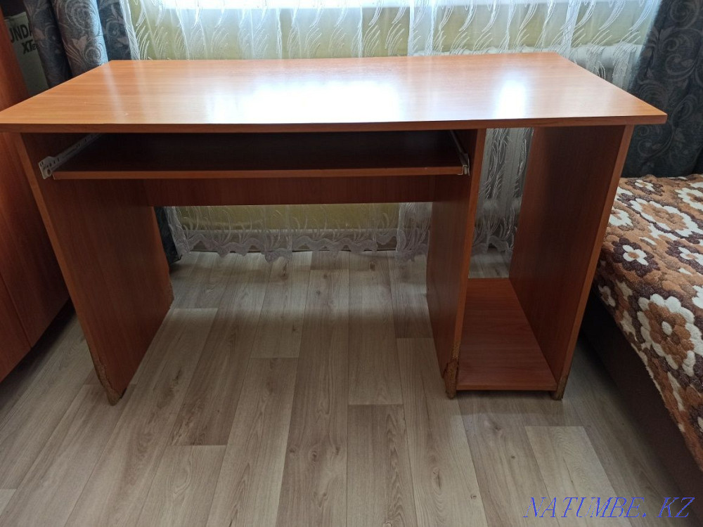 Desk. 120*60 height 75 Aqtobe - photo 1