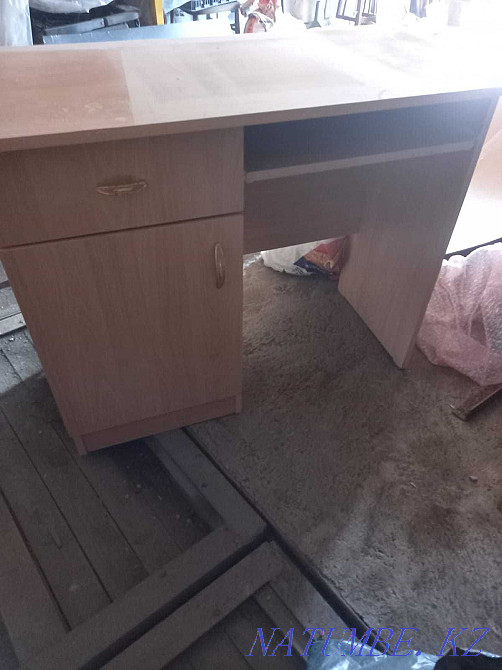 Компьютерный стол Павлодар - изображение 2