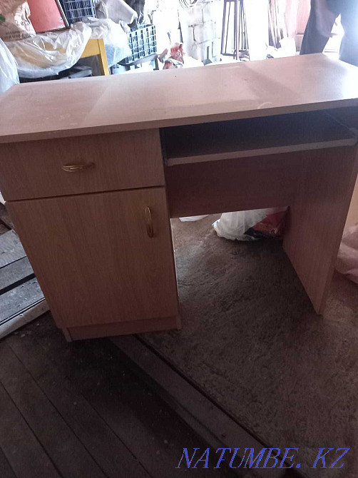 Компьютерный стол Павлодар - изображение 1