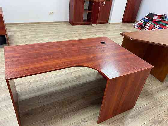 Рабочий стол для офиса и тумба Almaty