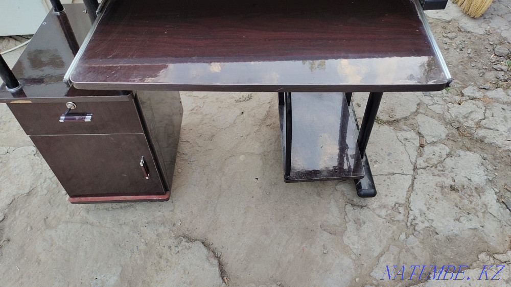 good condition computer desk for sale Shymkent - photo 6