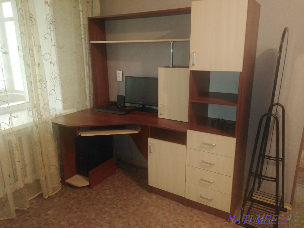 Computer table Нуркен - photo 1