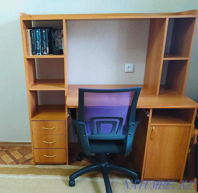 Computer desk with chair Kostanay - photo 1