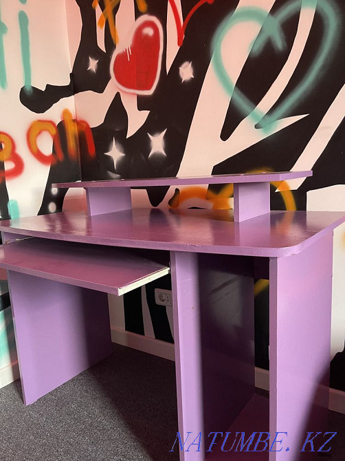 Продаю стол Астана - изображение 1