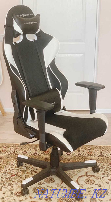 Computer gaming chair DXRacer Astana - photo 2