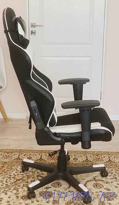 Computer gaming chair DXRacer Astana - photo 3