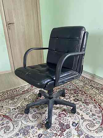 Кресло офисное кожаное Kyzylorda
