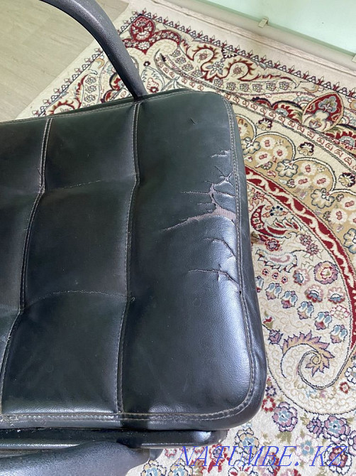 Кресло офисное кожаное Кызылорда - изображение 4