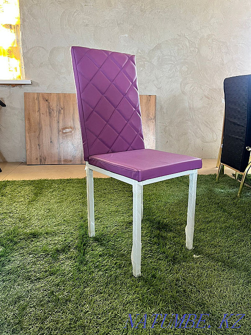 Chairs from a warehouse wholesale  - photo 4