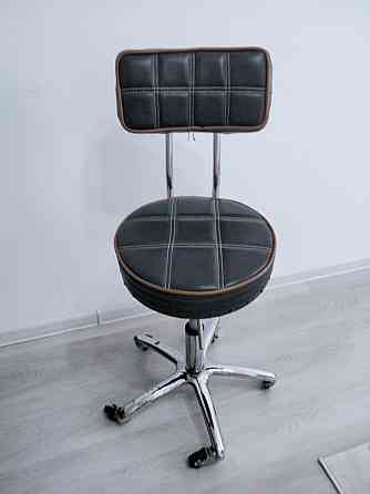 Офисный кресло или барный стулья Almaty