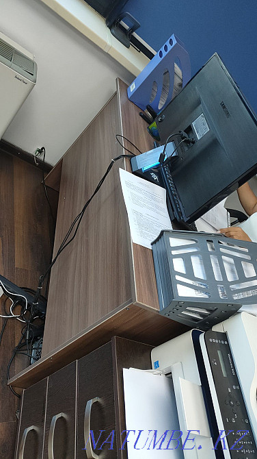 Офисные столы,кресла, шкафы Акбулак - изображение 5