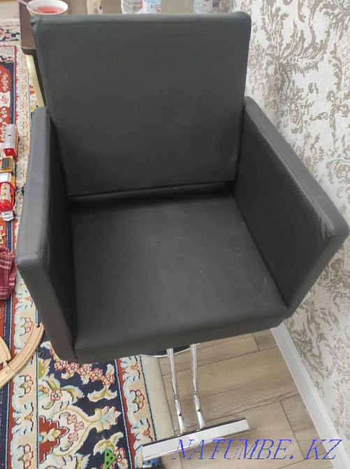 Hairdresser's chair Astana - photo 2